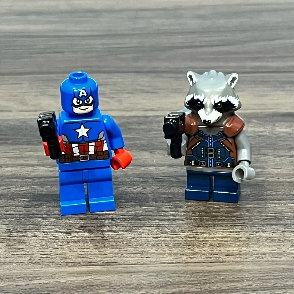 2 Marvel Super Hero Lego Minifigures Captain America Guardians Of Galaxy Rocket